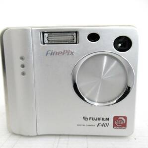 【FUJIFILM/富士フイルム】卯④415//F401 シルバー/コンデジ/充電器/FinePixの画像2