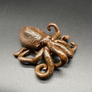 銅製置物　章魚　タコ　金工　細工　茶道具　インテリア置物　景造　