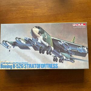 ドラゴン Dragon 1/200 B-52G ボーイング ストラトフォートレス (袋開封、部品図と照合しOkなら入札下さい):定形外¥510