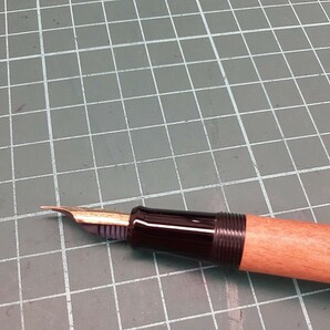 PILOT パイロット 万年筆 CUSTOM ART CRAFT ペン先 14K 585 10 M 木製軸 カスタム アート クラフト 筆記用具 文房具 中古品 だの画像3