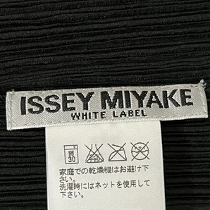 イッセイミヤケ ISSEYMIYAKE 半袖カットソー サイズ2 M - 黒 レディース プリーツ 新品同様 トップスの画像3