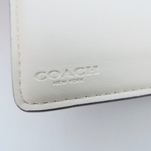 コーチ COACH 2つ折り財布 F23553 シグネチャー柄 PVC(塩化ビニール)×レザー グレーベージュ×アイボリー 財布_画像5