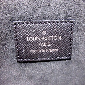 ルイヴィトン LOUIS VUITTON M44177 アルファトリプルポーチ モノグラム・ギャラクシー キャンバス モノグラム・ギャラクシー ポーチの画像5