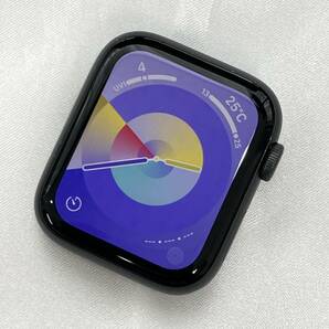 【中古】Apple Watch SE 第1世代 44mm GPS+Cellularモデル スペースグレイアルミニウムケース/ブラックスポーツバンド MYF02J/Aの画像2