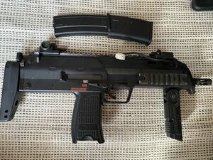 東京マルイ 電動ガン MP7使用品