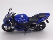 1/12 YAMAHA YZF-R1 ヤマハ バイク 青白 模型 オートバイ ４代目 2004年式 コレクション Japanモーターサイクルシリーズ_画像3