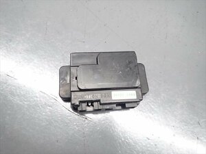 β240412-1 カワサキ ZZ-R250 ZZR EX250H (H7年式) 純正 ヒューズボックス 破損無し！