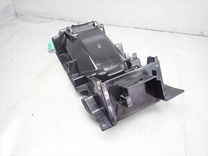 β240418-3 カワサキ ZZ-R400 ZZR ZX400N (H13年式) 始動動画有 純正 リアインナーフェンダー 破損無し！