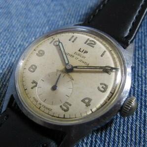 1950年代 LIP リップ ミリタリー MADE IN FRANCE フランス製アンティーク手巻腕時計 稼働品 注油済みの画像3
