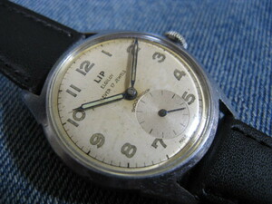 1950 period LIP lip military MADE IN FRANCE France made antique hand winding wristwatch operation goods note oil ending 