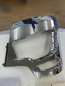  Mitsubishi Fuso 17 Super Great plating bumper corner cover left 