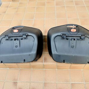 ▼ GIVI V35 ▲ ジビ パニアケース です！35L カワサキ車に！● ブラック♪の画像6