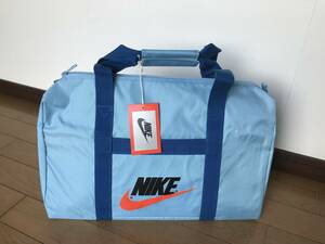 当時物　未使用　デッドストック　ナイキ　NIKE　スポーツバッグ　サイズ：約43㎝×約16㎝×約30㎝　　HF1922