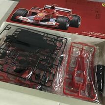 42【未組立】フジミ GP28 F2003-GA JAPAN GP Ferrari フェラーリ 日本グランプリ (80)_画像5