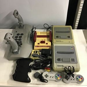 24[ junk ] nintendo Famicom Super Famicom other controller etc. Junk game machine body peripherals summarize (140)