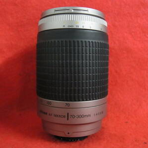 K230/デジタル一眼カメラ Nikon D70 ダブルレンズ Nikon DX AF-S NIKKOR 18-55mm 1:3.5-5.6G VR AF NIKKOR 70-300mm 1:4-5.6 G ニコンの画像9