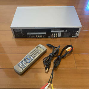 ★美品★Panasonic NV-VP30 VHS/DVD再生専用機種 S-VHS簡易再生 VHS一体型DVDプレーヤー パナソニック リモコンの画像3