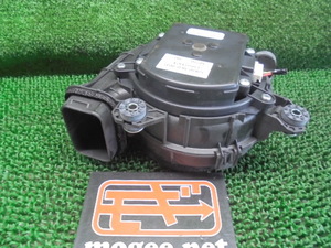 3FD7003 HI3)) ホンダ フィット GP1 前期型 ハイブリッド 純正 ハイブリッドバッテリー用ブロアモーター 1J810-RE0-0031