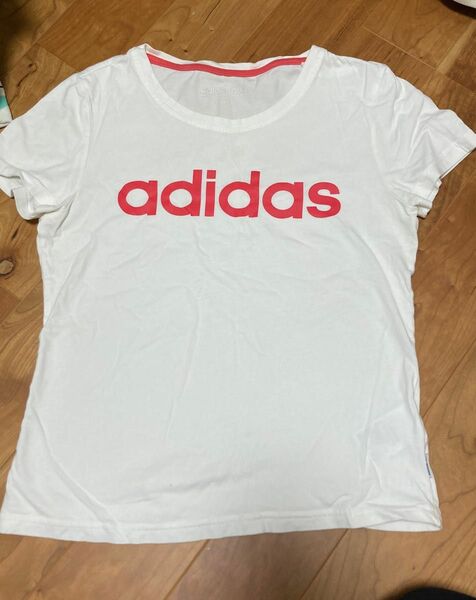 adidas半袖Tシャツ