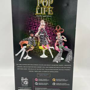 【★希少】Barbie バービー POPLIFE 人形 玩具 Pop Life Barbie Doll African American Gold Label 2009 Limited Editionの画像5