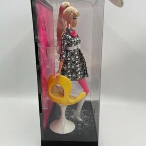 【★希少】Pop Life Barbie Doll Blonde Pivotal Mod Gold Label バービー 人形 玩具の画像2