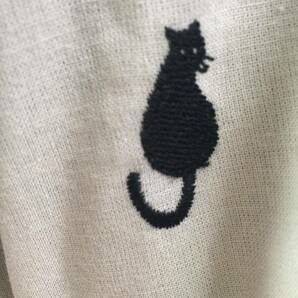 handmade::黒猫柄刺繍パフスリーブピンタックワンピース：北欧英国ハンドメイド綿麻ブラックふんわネコシンプルデザインゆったりフォーマルの画像3