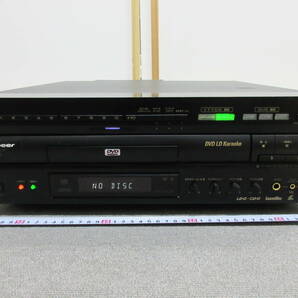 M【4-14】●16 PIONEER パイオニア DVD/LDプレーヤー DVL-K88 取説・リモコン付き 通電確認済み 中古品の画像2