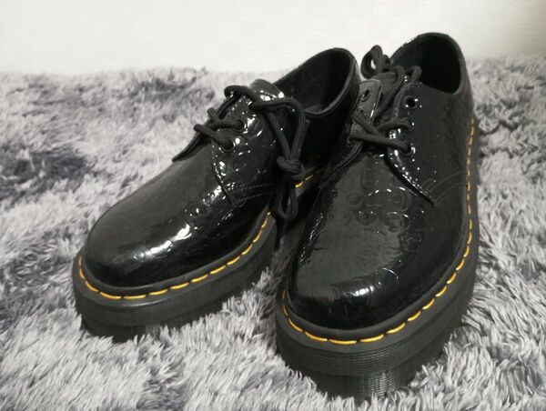 ドクターマーチン Dr Martens　27136 厚底　UK5