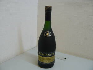 30686●REMY MARTIN VSOP FINE CHAMPAGNE レミーマルタン VSOP ファインシャンパーニュ 700ml 40％ 古酒 未開栓　※ラベル難あり