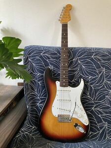 極美品Fender japan Stratocaster ST62-US 3TS