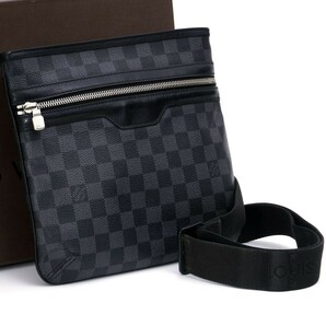 【美品】 ルイヴィトン Louis Vuitton ダミエ グラフィット トマス ブラック系 ショルダーバッグ 斜め掛け メンズ 1円 定価約14万 2023の画像1