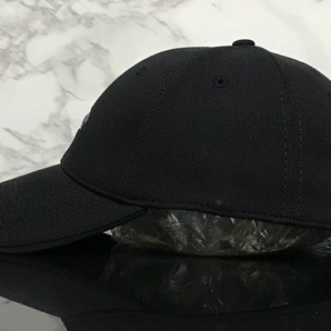 【未使用品】53E クール★OAKLEY オークリー キャップ 帽子 CAP クールなブラックの伸縮素材にグレーロゴ！《伸縮前57㎝～60㎝位迄》の画像3