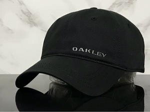 【未使用品】190F 上品★OAKLEY オークリー キャップ 帽子 CAP 上品で高級感のあるブラックのコットン素材にグレーロゴ♪《FREEサイズ》