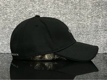 【未使用品】68A クール★OAKLEY オークリー キャップ 帽子 CAP クールなブラックの伸縮素材にグレーロゴ！《伸縮前58㎝～61㎝位迄》_画像3