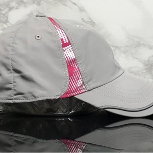 【未使用品】52C 訳あり★OAKLEY オークリー キャップ CAP 女性ファンにも人気のデザインにファスナーポケット付き♪《FREEサイズ》の画像4