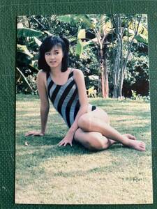 【レア】徳丸純子　写真　水着　足組み　膝　スレンダー　80年代アイドル