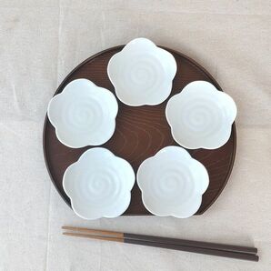 【5枚】新品 日本製 波佐見焼 花小皿 豆皿 醤油皿 薬味皿 箸置き 和モダン