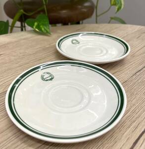 #1179[Royal Doulton] new goods [ Royal Doulton saucer 2 sheets ] diameter approximately 12cm SINGAPORE RAFFLES HOTEL specification high class ceramics and porcelain photographing breaking the seal only [ ultimate beautiful goods ]