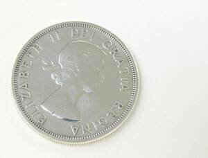 CANADA カナダ ★ 1963年 エリザベス2世 1ドル 銀貨 ELIZABETH Ⅱ 1DOLLAR 大きめ 希少 重さ23.5ｇ