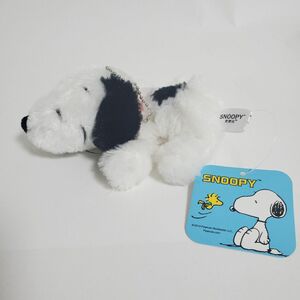 スヌーピー　ぬいぐるみキーホルダーマスコット SNOOPY 