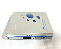 【リモコン付】SONY ソニー MD WALKMAN MZ-E520 ポータブルMDプレーヤー ウォークマンRM-MC33EL_画像3