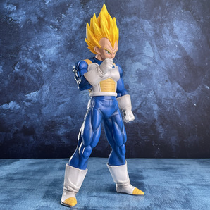 ■ ドラゴンボール ☆【ベジータ】■ 約30cm 0.6kg 海外限定 漫画風 PVC 箱なしの画像2