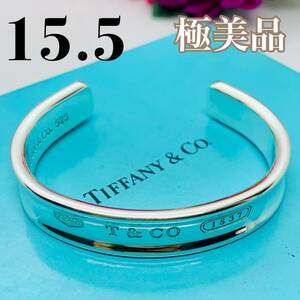 TIFFANY&Co.