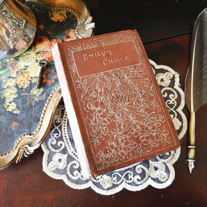 *゜+ 19世紀 洒落たフローラルイラスト付き表紙 花柄 英国 アンティークブック ヴィンテージ本 洋書 古書 アンティーク 茶色の画像1