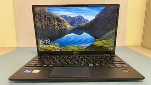 中古ノートパソコン★Windows10★ ジャンク品 Fujitsu Core i7-1265U/@2.70GHz/16GB/M.2 256GB/13インチ以上★