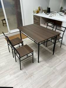  обеденный стол комплект 4 человек для 5 позиций комплект обеденный стол living стол модный compact грецкий орех tks-yy200-dw