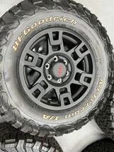 USトヨタ 純正品 TRDホイール 17インチ ＋ BFGoodrich All-TerrainT/A KO2 265/70R17　４本セット　プラド　FJ　サーフ　ハイラックス_画像3