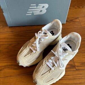 未使用級 ニューバランス WS327EC 22.5 NEW BALANCE ローカットスニーカー スニーカー 