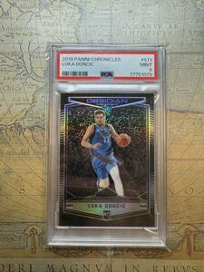 2018-19 panini chronicles obsidian basketball LUKA DONCIC psa 9