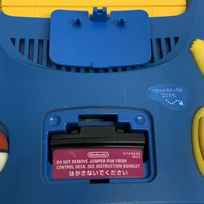 ピカチュウ ニンテンドー64 NINTENDO64 ブルー 任天堂 ゲーム機 NUS-101 通電確認済み 現状品 動作未確認の画像7